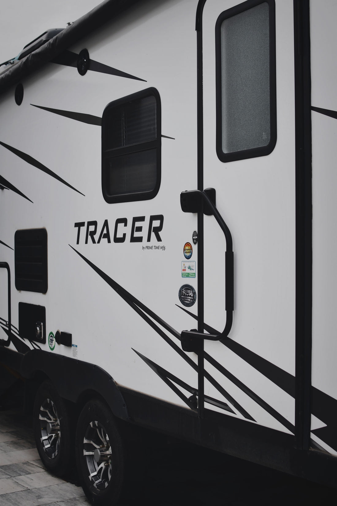RV Towing Connection Checklist: Chains, 7-Way Plug and Pre-Trip Setup